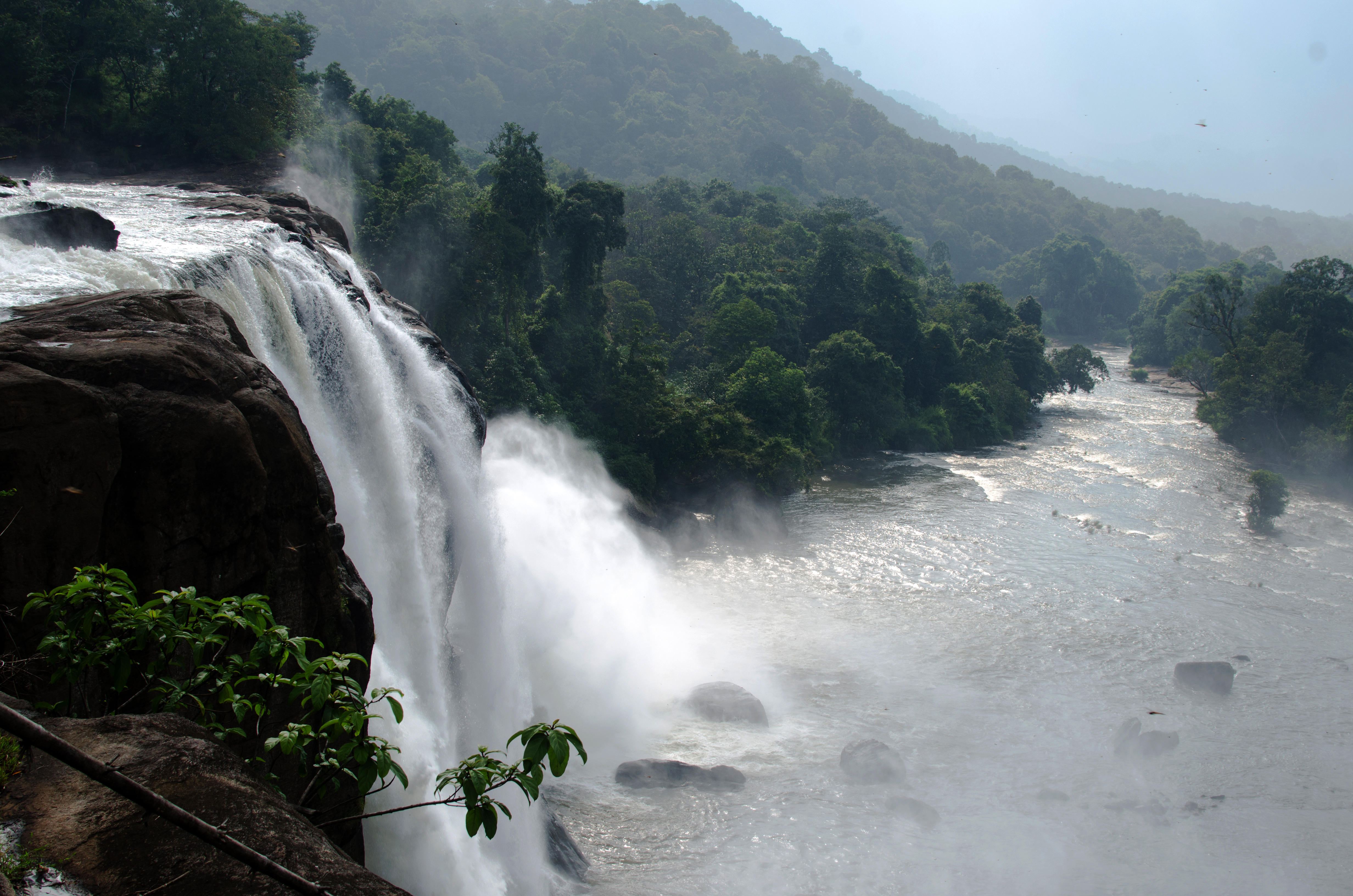 A Glimpse into Athirappilly’s Majestic Descent